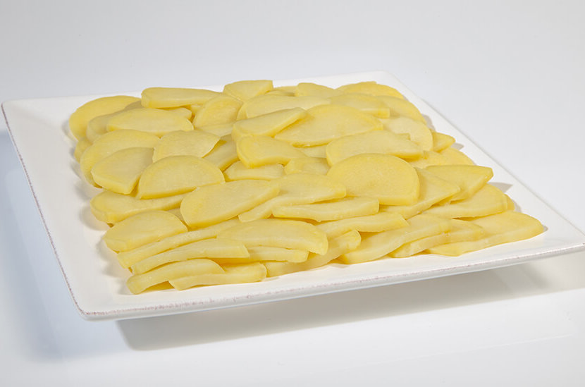 pommes de terre en lamelle coupée
