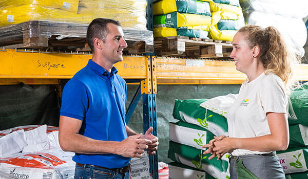 métier libre service agricole en magasin