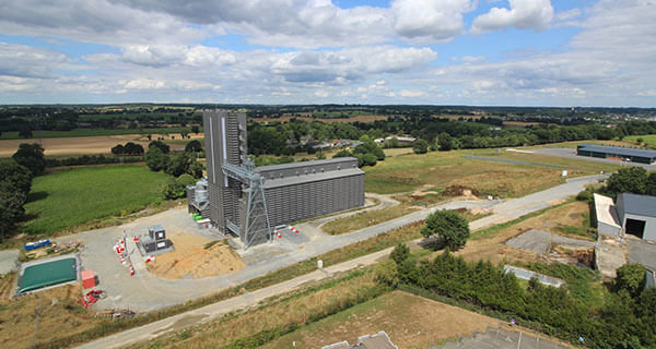 silo de céréales bio à châteaubourg