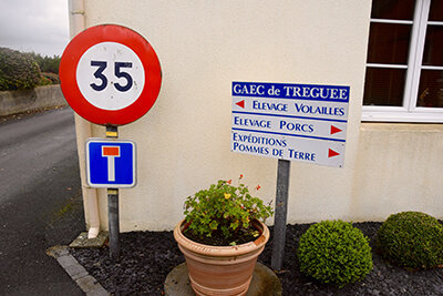 Entrée exploitation signalisation