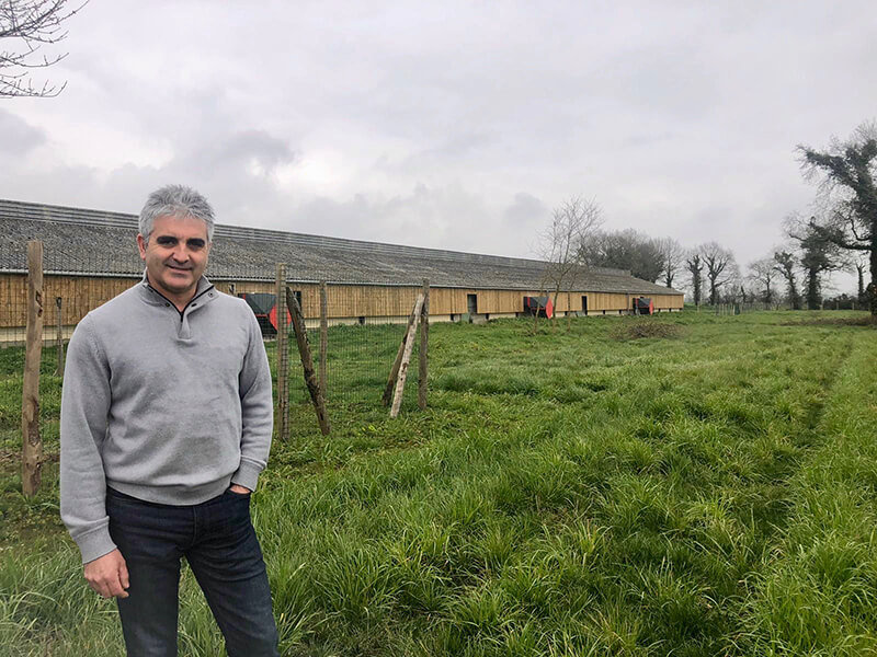 Jérôme Siméon, éleveur de porcs et de poulettes